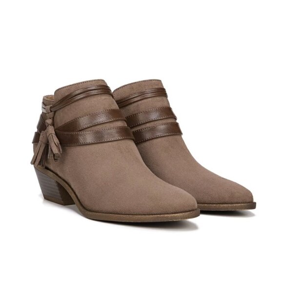 LifeStride Paloma Bootie (Wide) - Picture 5 of 9